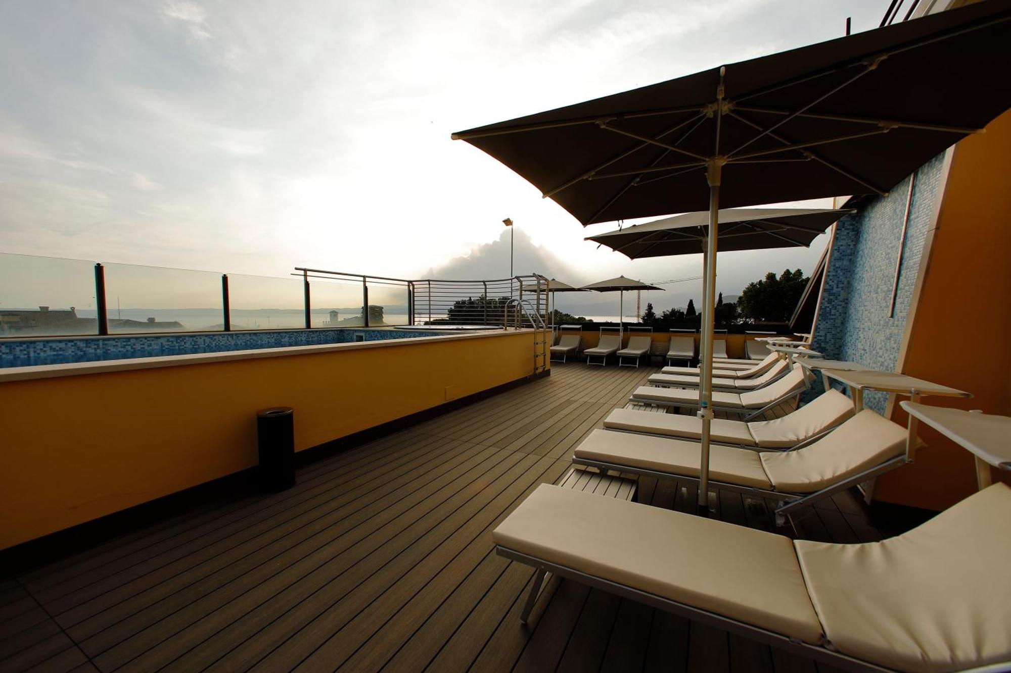 Hotel Namia By Dori Bardolino Exterior photo